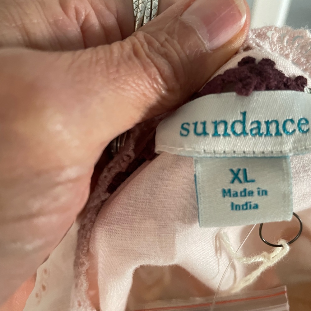 Sundance eyelet baby pink shirt NWT - Picture 5 of 7